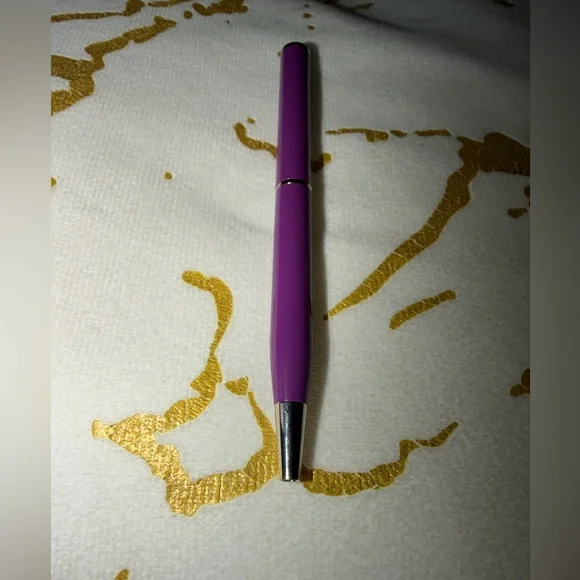 Coach Violet Pen with Silver Details - Picture 3 of 3